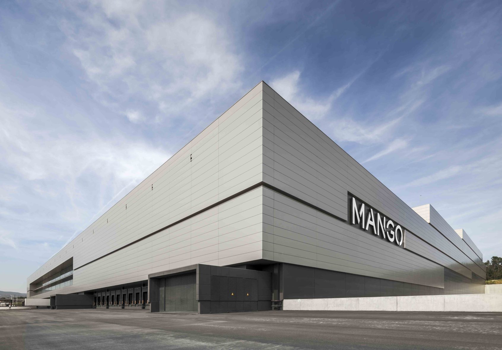 MANGO Logistics Center